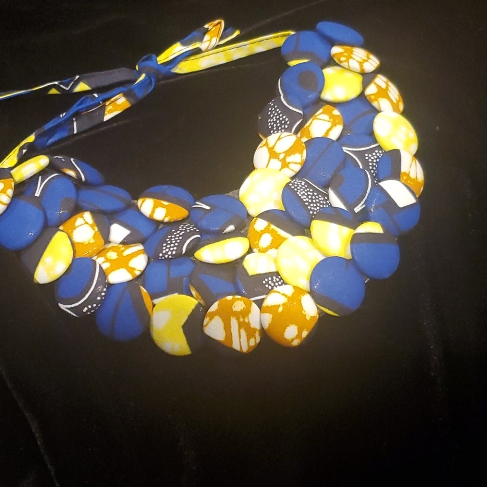 Necklace - Picture 3 of 4